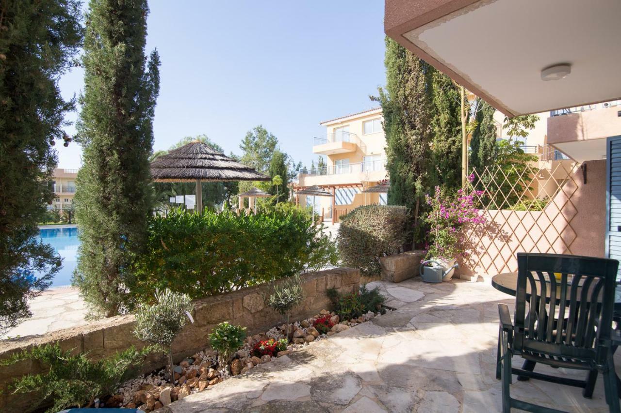 Zero Zero 2 Apartment Peyia Exterior photo